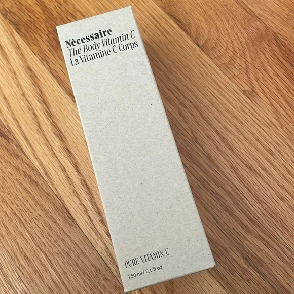 NIB Necessaire The Body Vitamin C - Radiance Serum brand new product$55